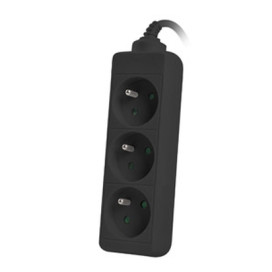 Разклонител Lanberg power strip 1.5m - PS0-03E-0150-BK