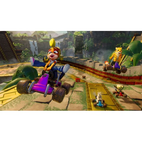 Игра Crash Team Racing Nitro-Fueled за Nintendo Switch