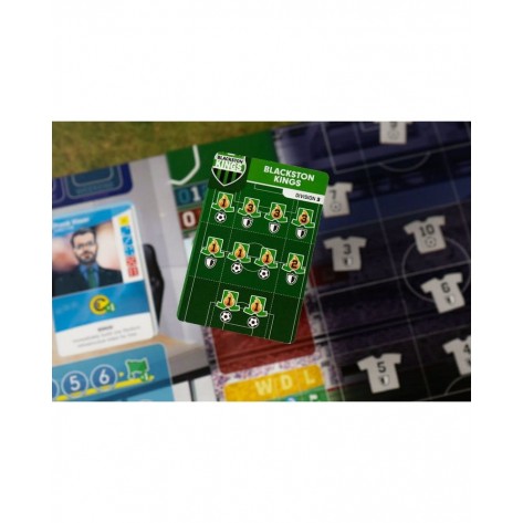 Настолна игра Eleven: Football Manager Board Game - стратегическа