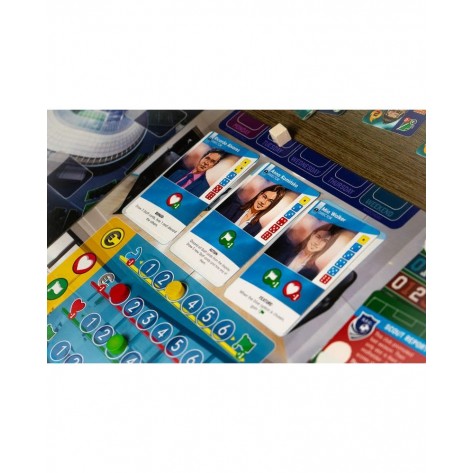 Настолна игра Eleven: Football Manager Board Game - стратегическа