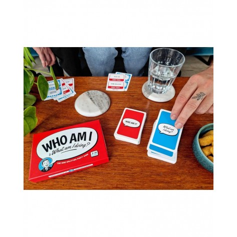 Настолна игра Who Am I & What Am I Doing? - Парти