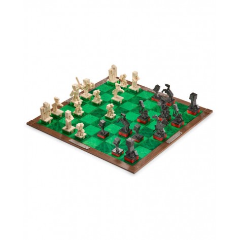 Шах Noble Collection - Minecraft: Overworld Heroes vs. Hostile Mobs Chess Set